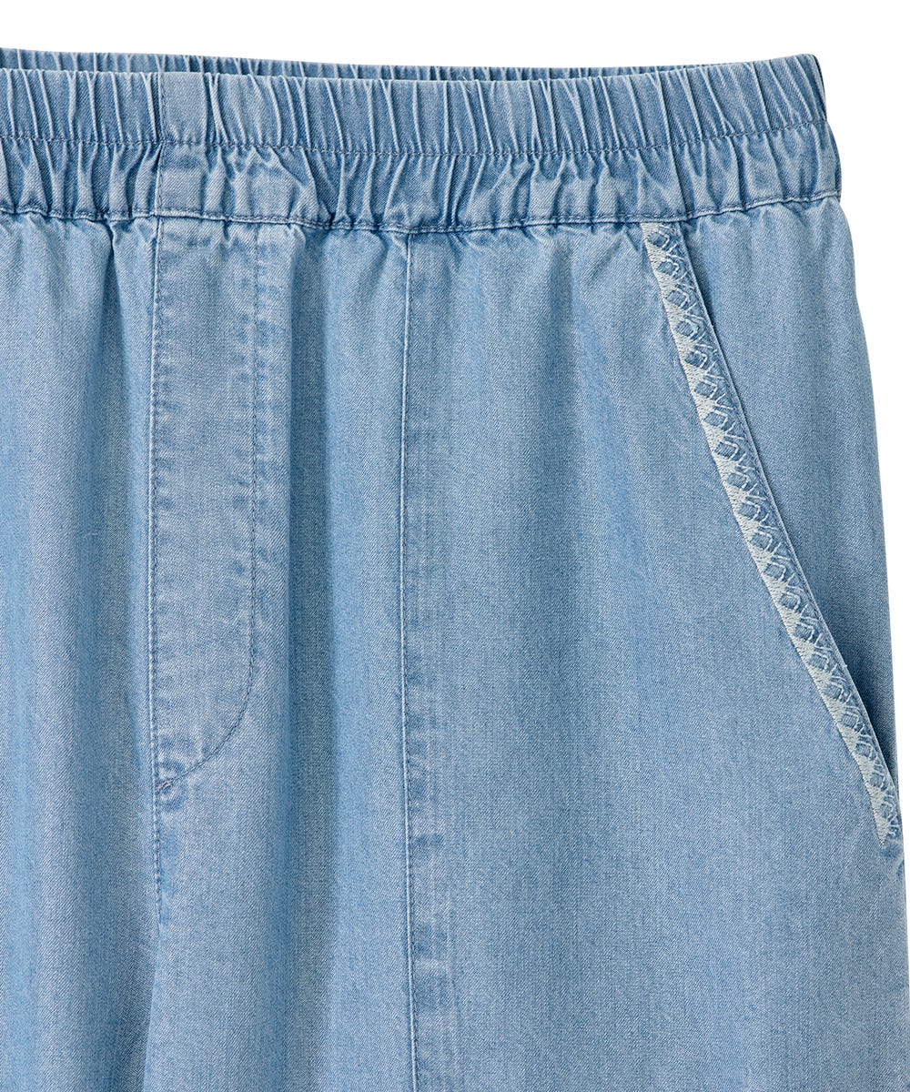 Women's Self Dressing Pull-on Wide Leg Capris