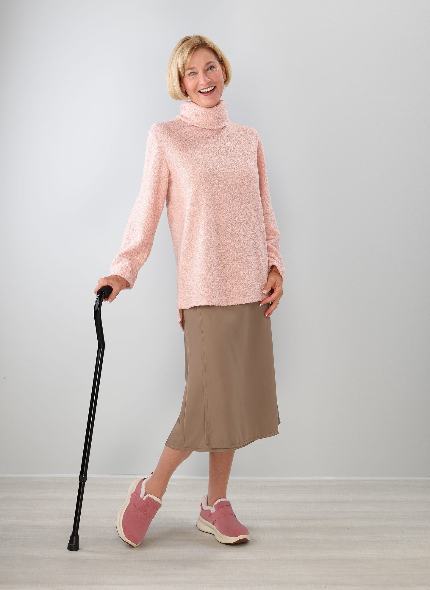 Women's Open Back Textured Turtleneck Top