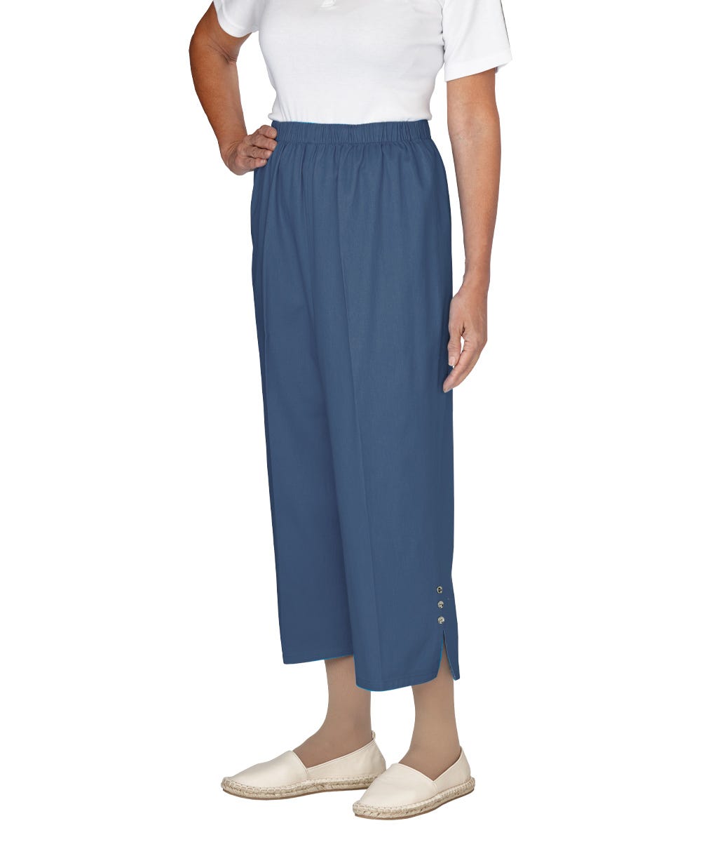 Women's Open Back Cotton Capris