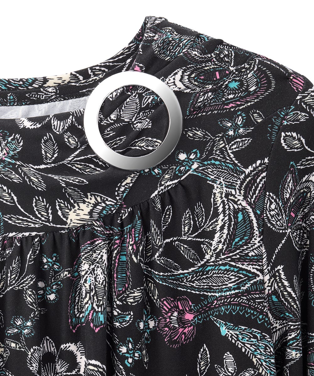 Women's Open Back Gathered Scoop Neck Top