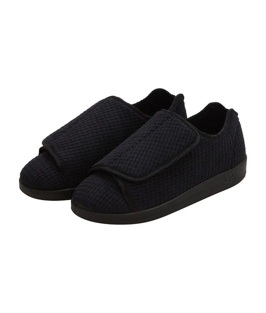 Men’s Slippers with Easy Closures – Adjustable Fit (Regular to Extra Wide)