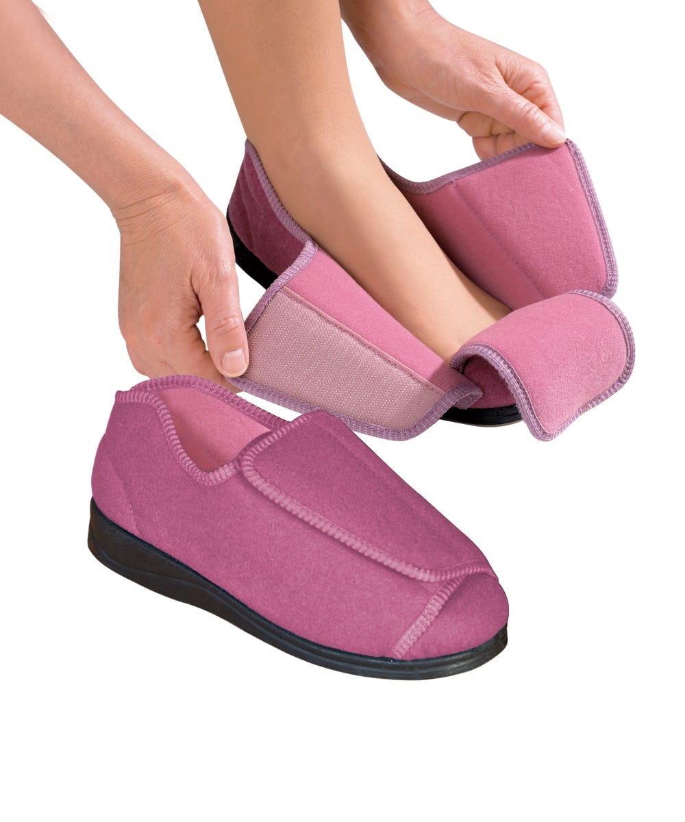 extra wide open toe slippers