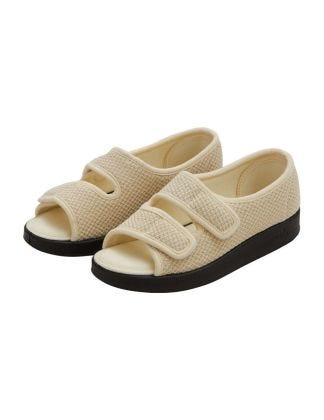 Womens Easy Closure Sandal for Indoors & Outdoors